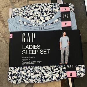 GAP Blue and White Pajama Set Intimates & Sleepwear